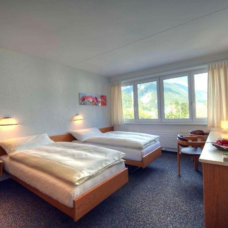 Hotel Oasis Moutier Oda fotoğraf